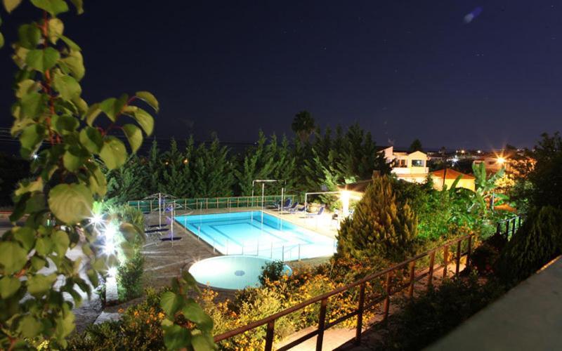 Il Villaggio Chrani Exterior foto
